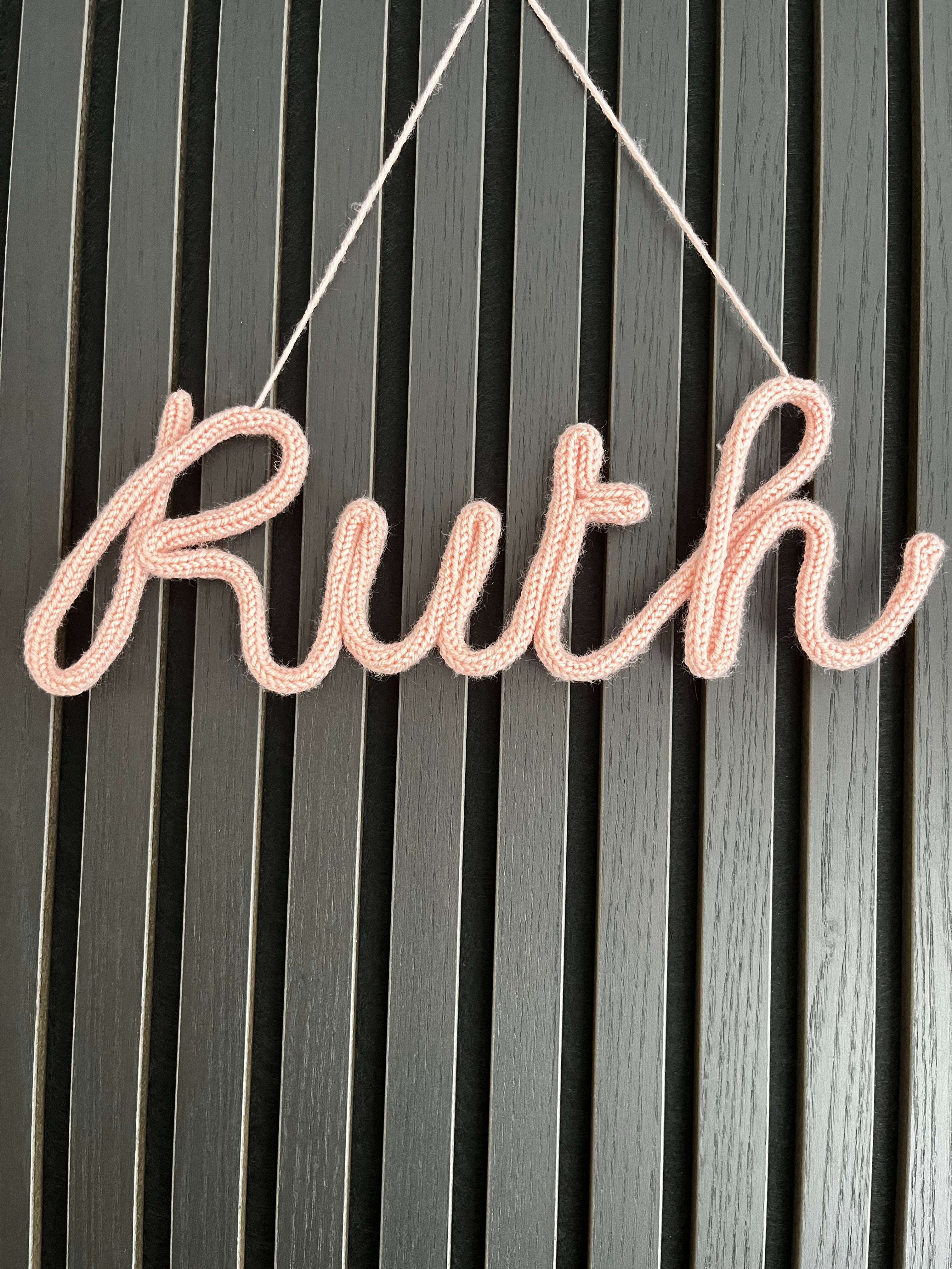 Name tag (4 letters)