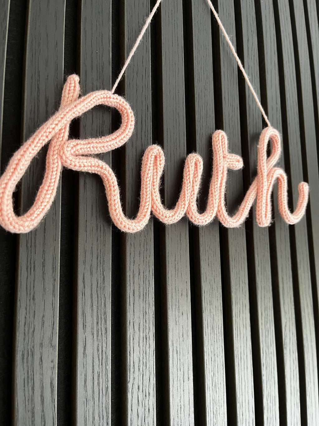 Name tag (4 letters)